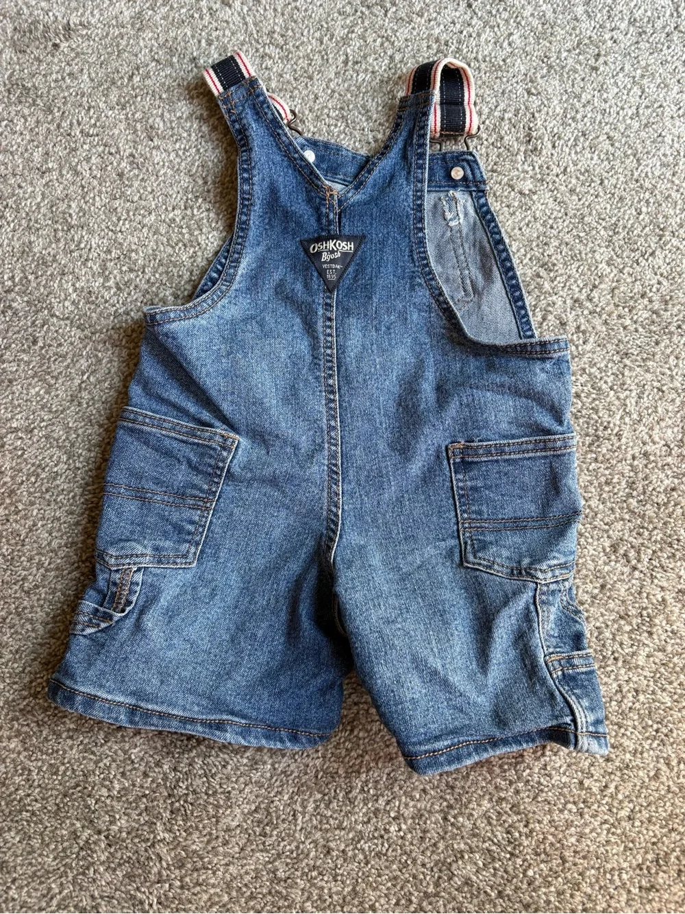 OshKosh B'gosh Blue Denim Kids Short Overalls size 12-18 months